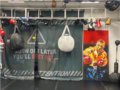 參考樣式-客製布幕(Get Hit Boxing一擊 拳擊俱樂部) 